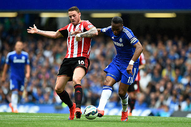 足费用奠定 足费用奠定